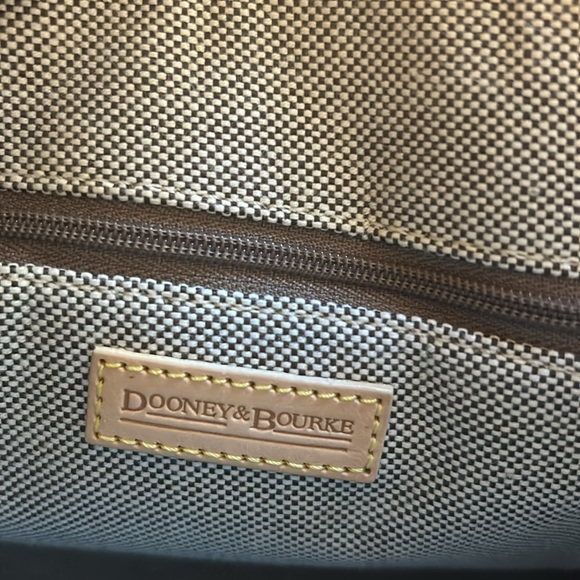 Dooney and Bourke Classic Monaghan Purse - Picture 7 of 9